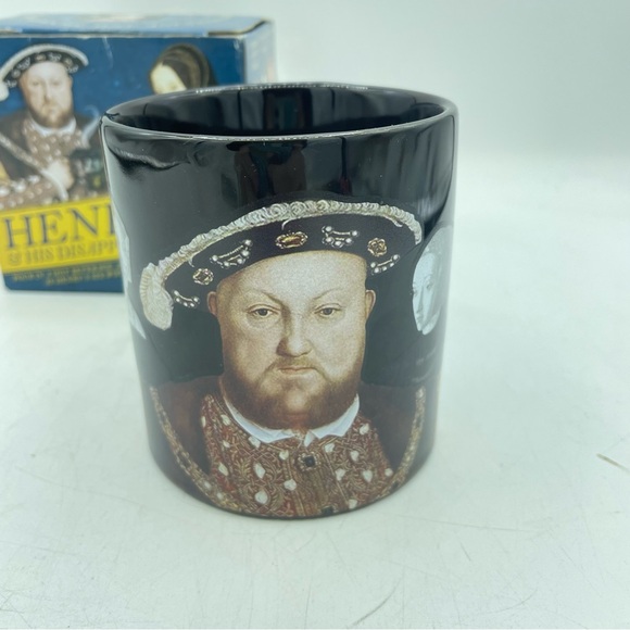 Henry the VIII and his Disappearing Wives Hot Beverage Coffee/Tea Mug NEW Gift - Picture 3 of 12